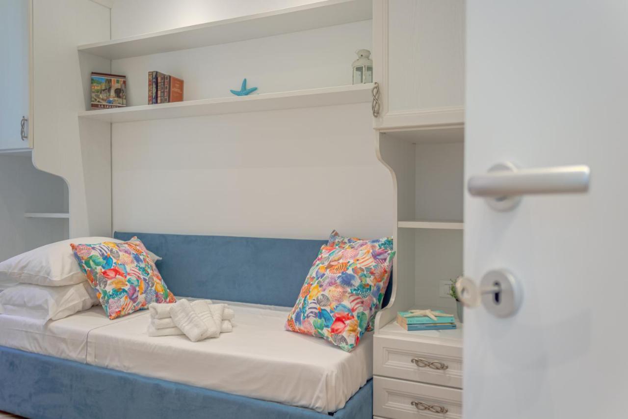 Blue Dolphin By Portofinohomes