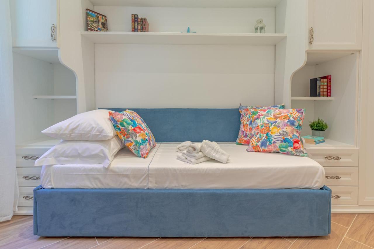 Blue Dolphin By Portofinohomes * Portofino