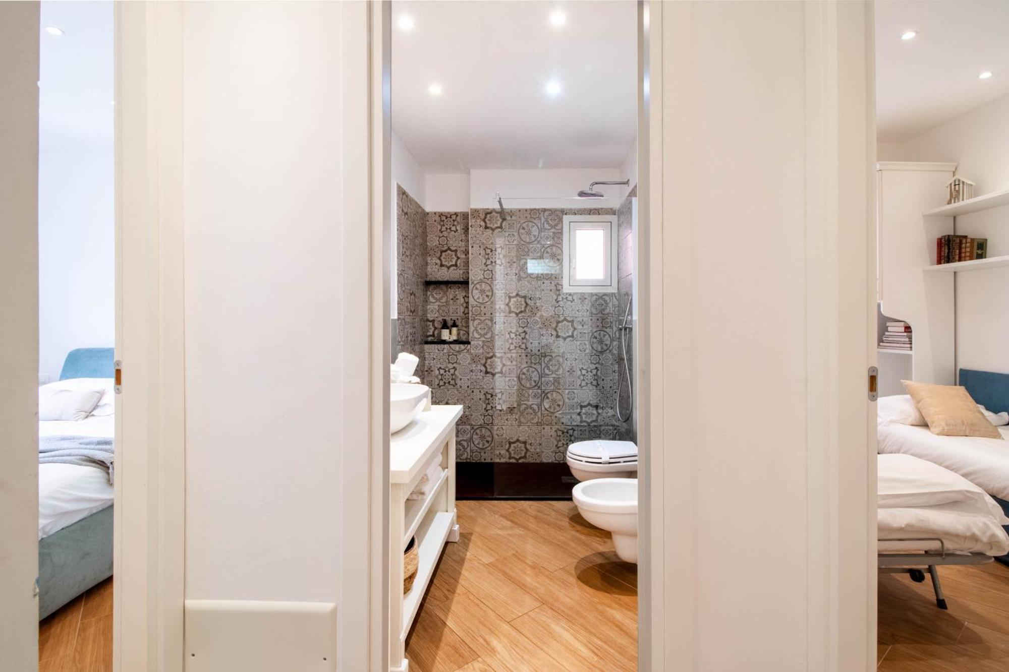 Blue Dolphin By Portofinohomes Portofino